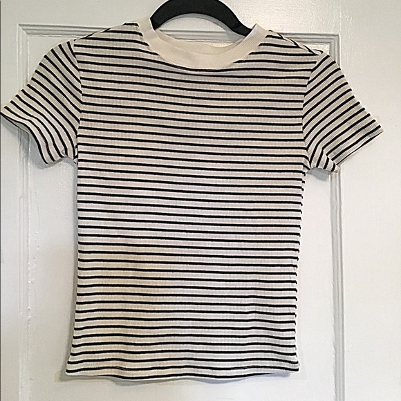 NWT Rib-Knit Striped T-Shirt - Picture 2 of 7